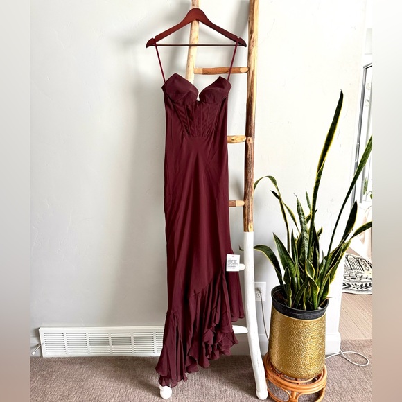 🔥NWT🔥 ASOS Corset Dress w Ruffle Asymmetrical Hem - Picture 3 of 16